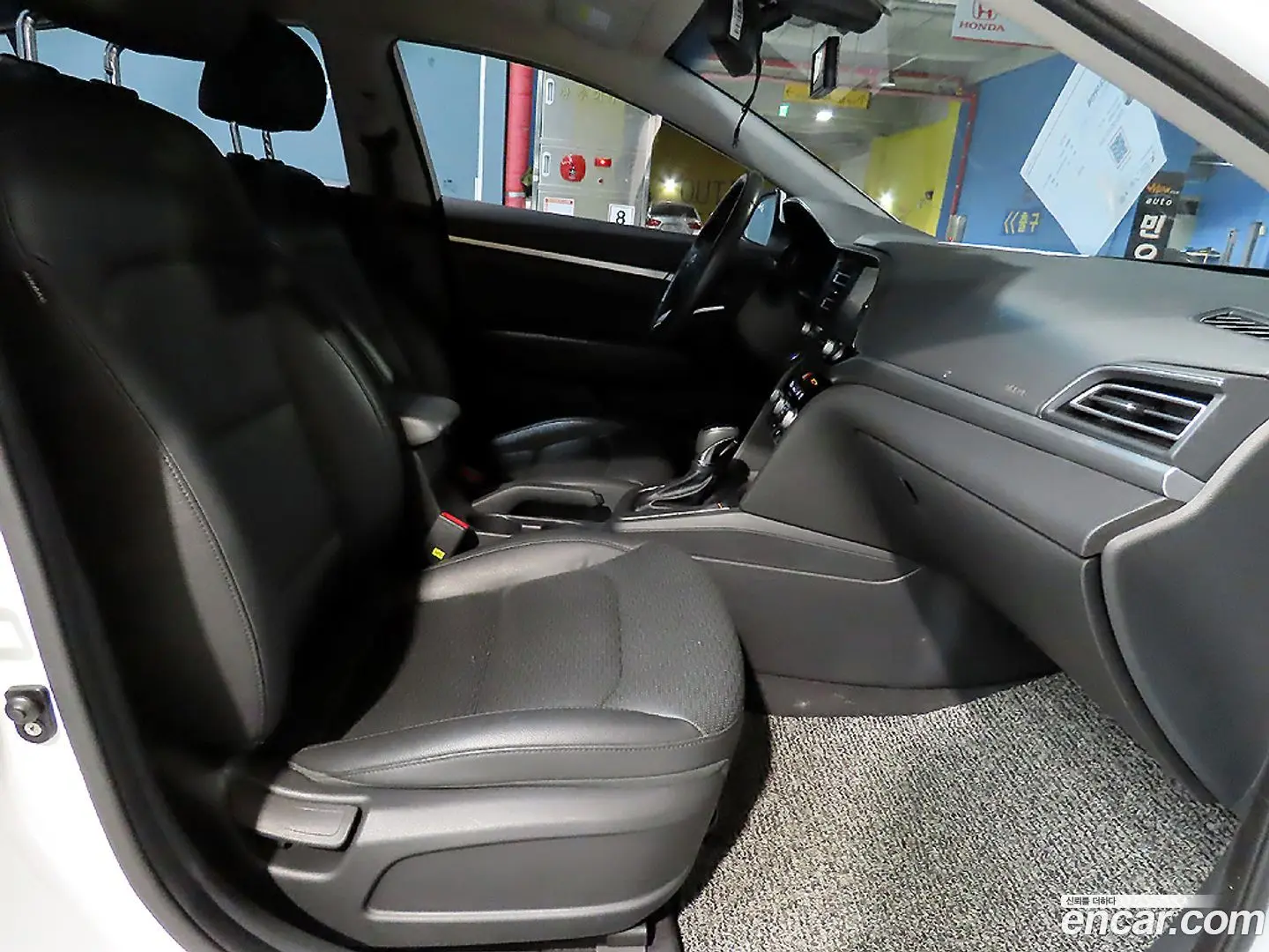 Hyundai AVANTE 1.6 2018