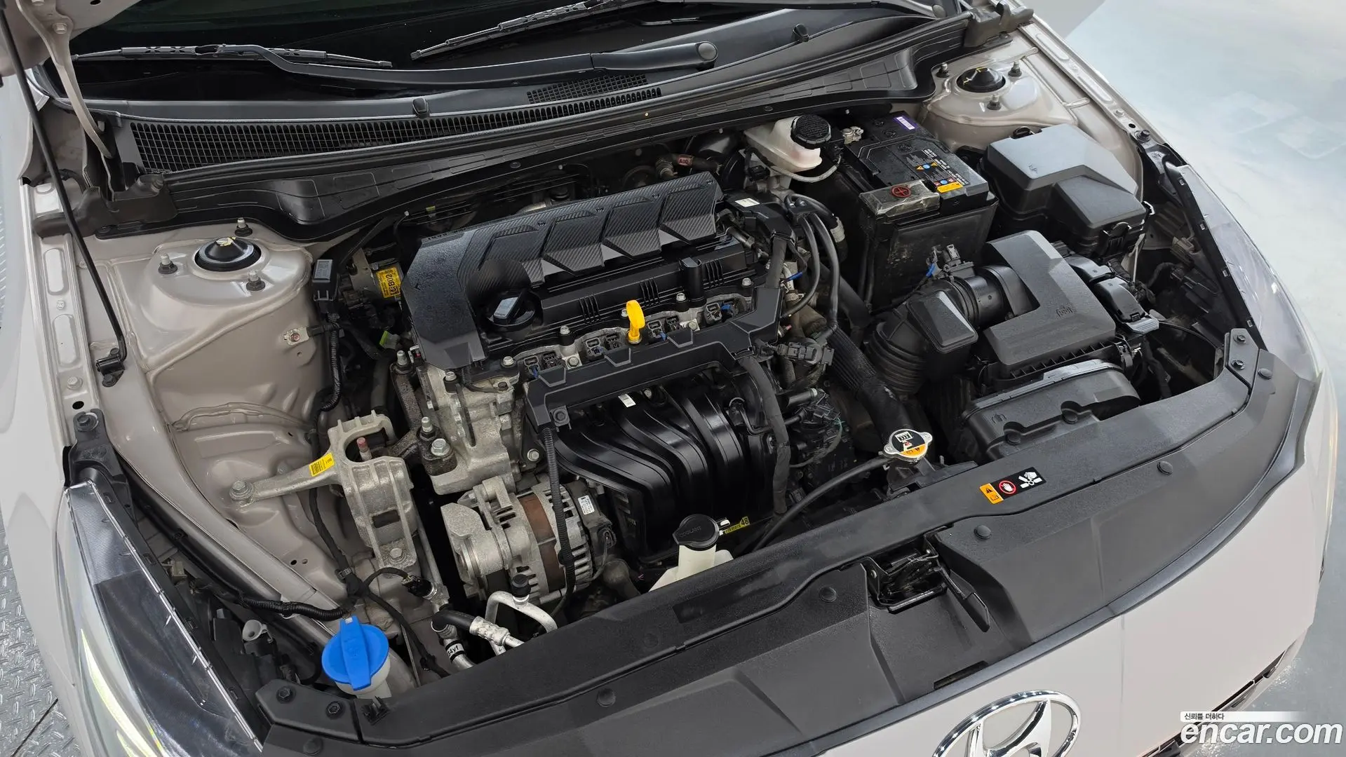 Hyundai AVANTE 1.6 2020