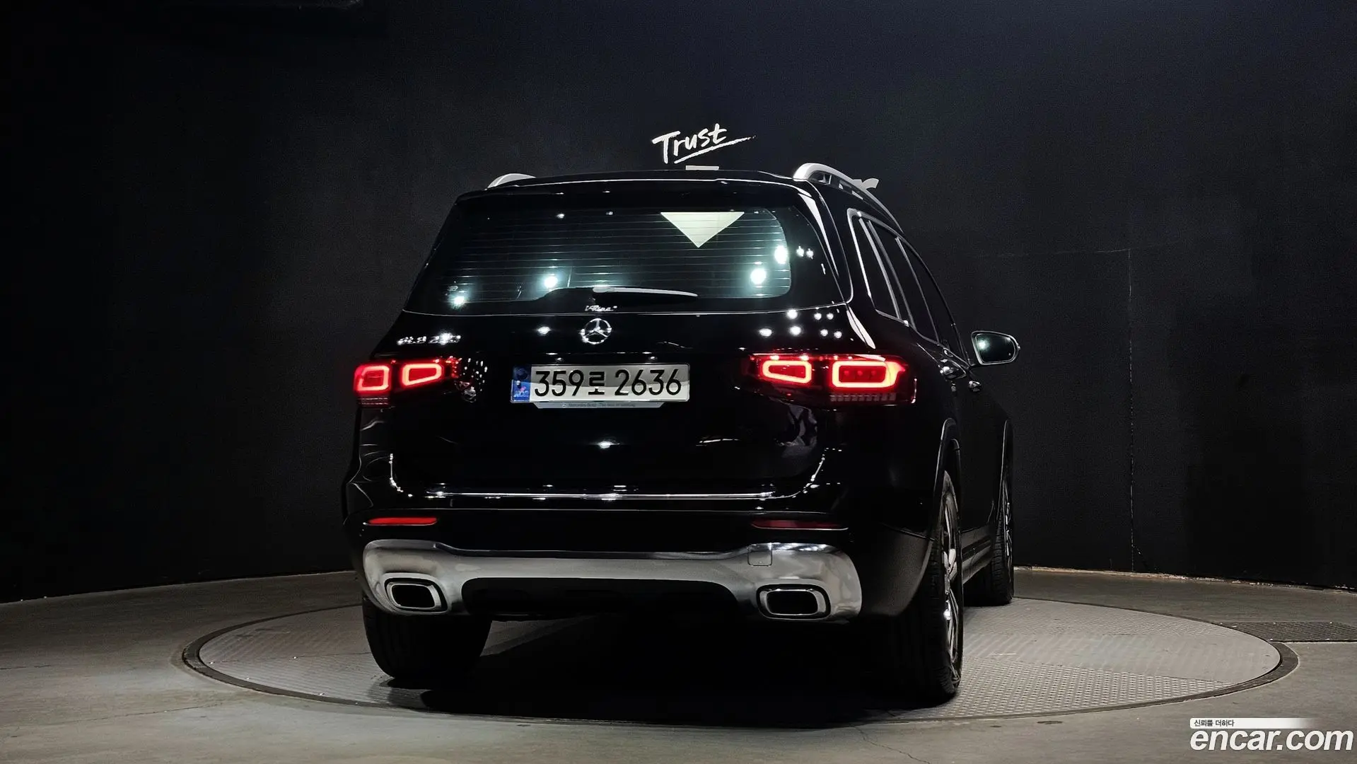 Mercedes-Benz GLB-Class GLB220 2019