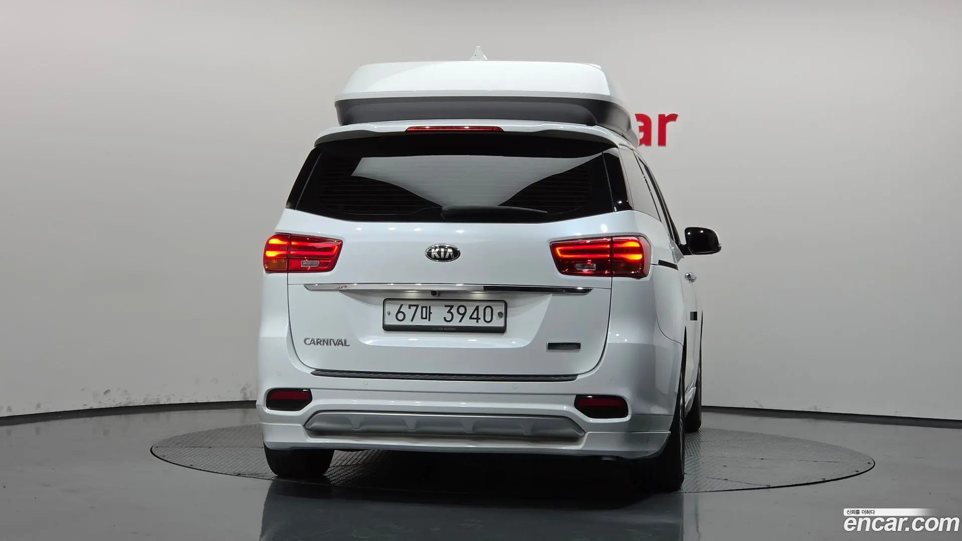 Kia Canival Gasoline 9-Seater Hi-Limousine