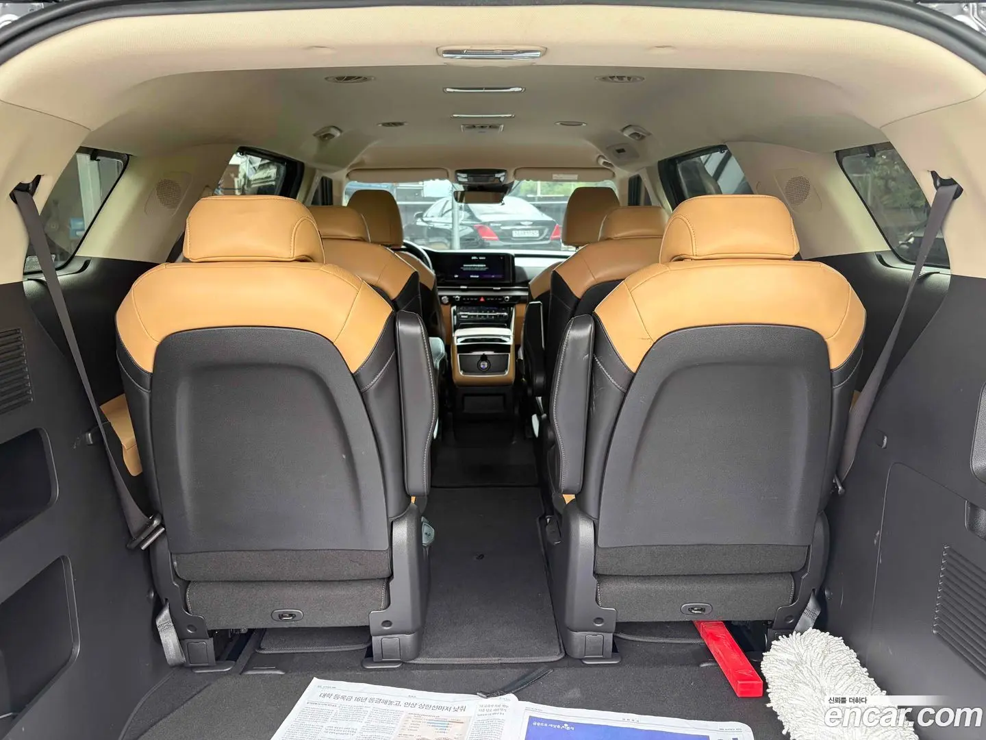 Kia Canival Diesel 9-Seater Noblesse