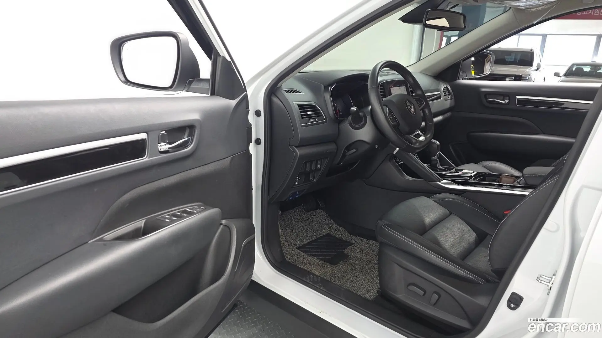 Renault Korea QM6 2.0 LPe RE 2WD