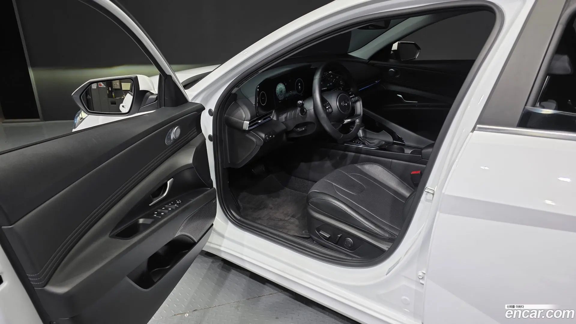 Hyundai AVANTE 1.6 2020