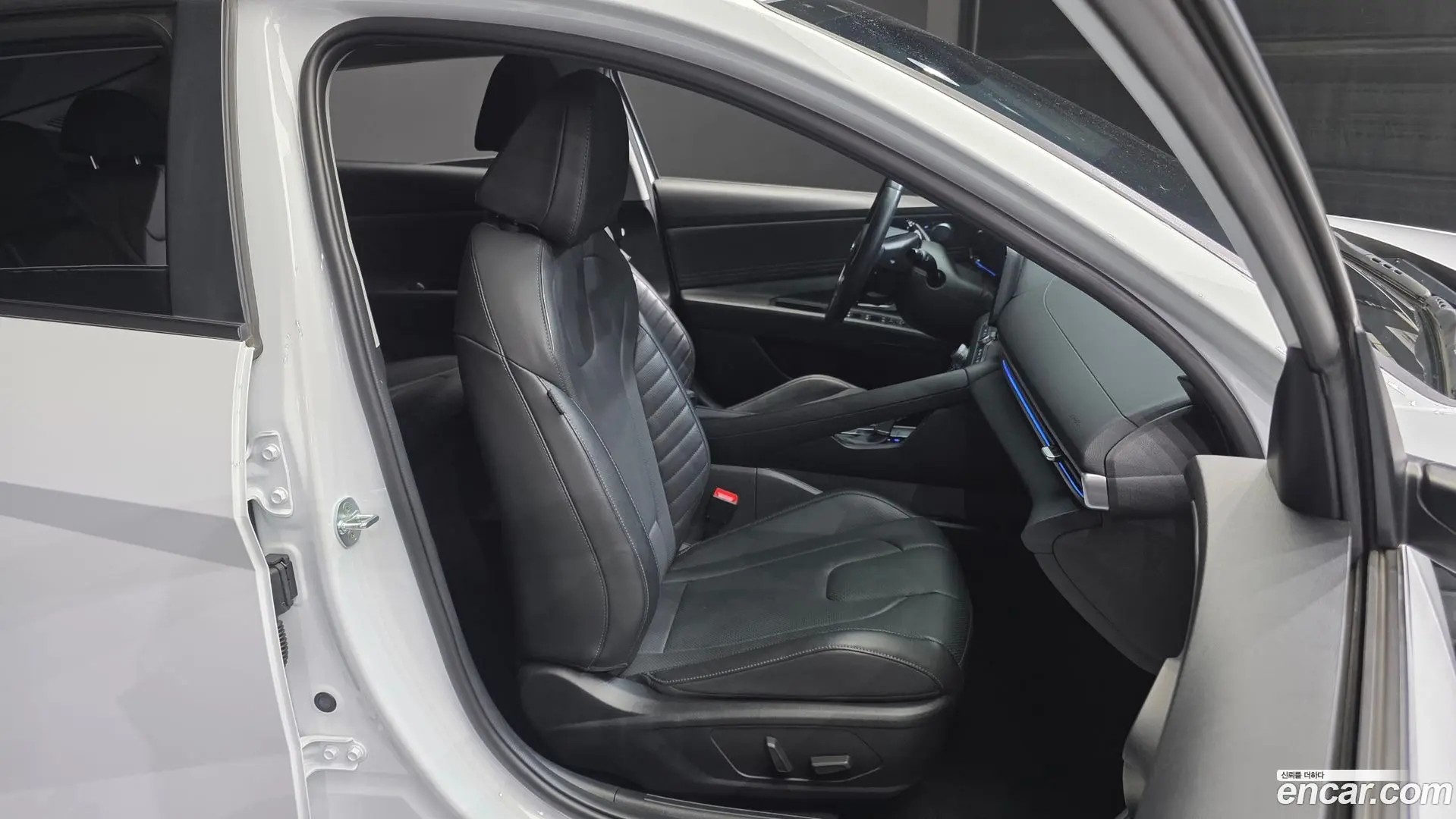 Hyundai AVANTE 1.6 2020