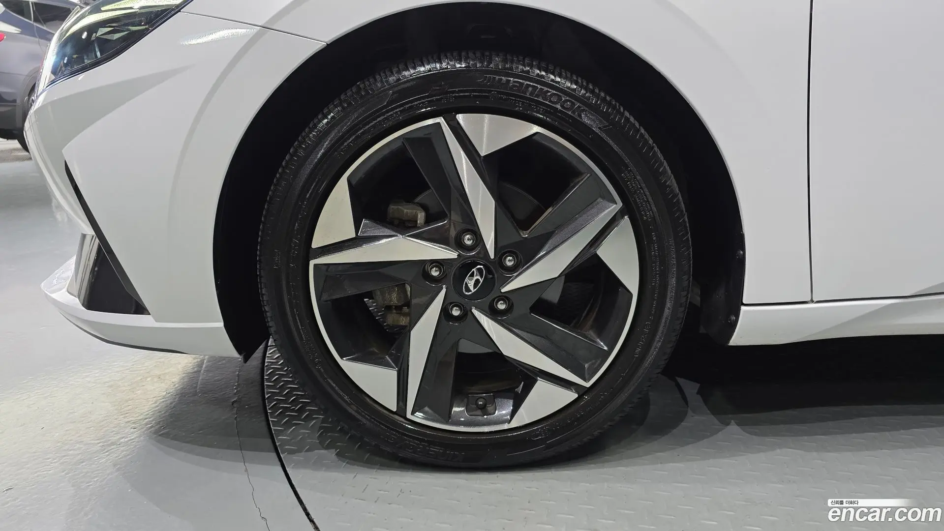 Hyundai AVANTE 1.6 2020