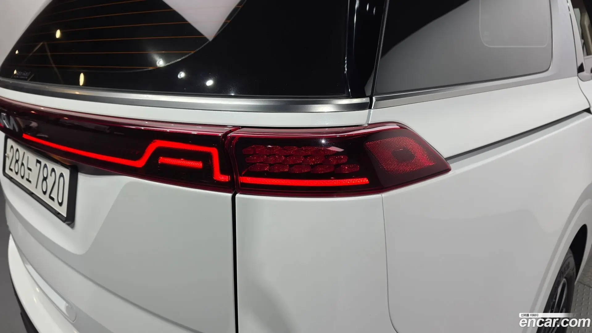 Kia Canival Diesel 9-Seater Noblesse