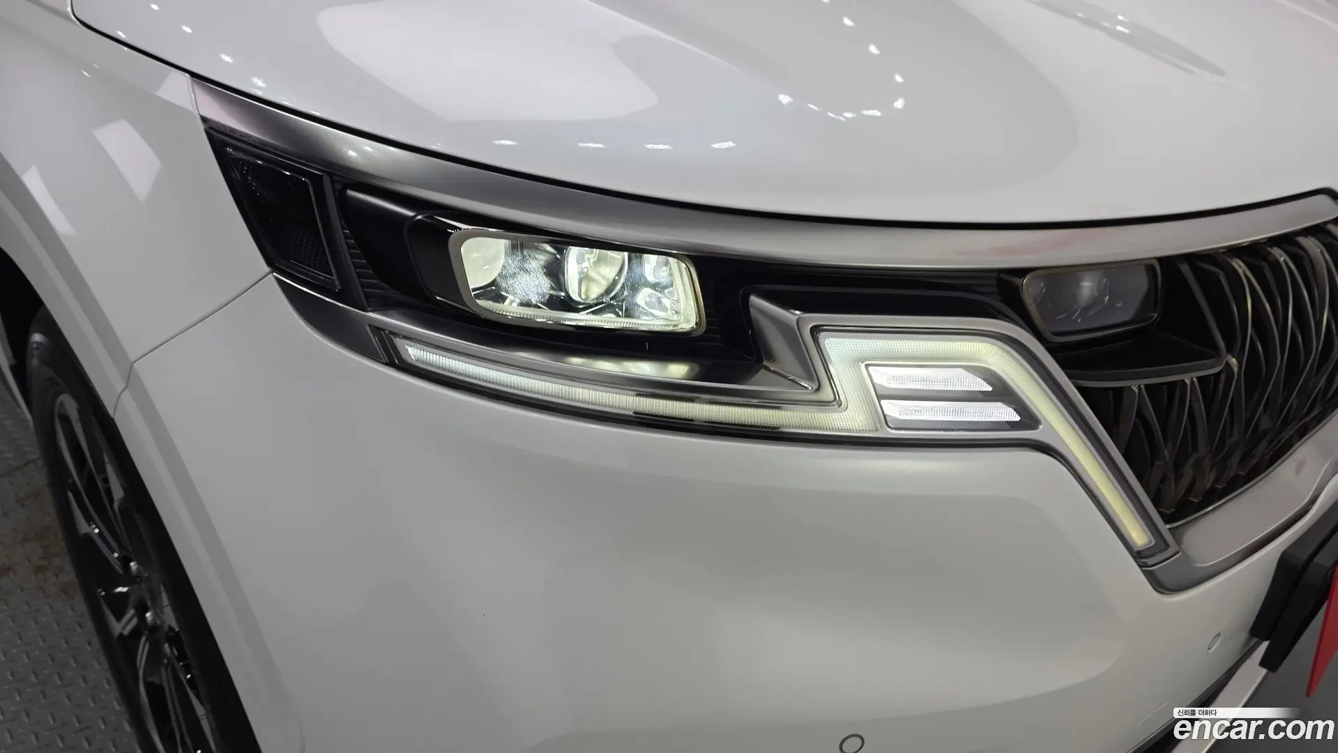 Kia Canival Diesel 9-Seater Noblesse