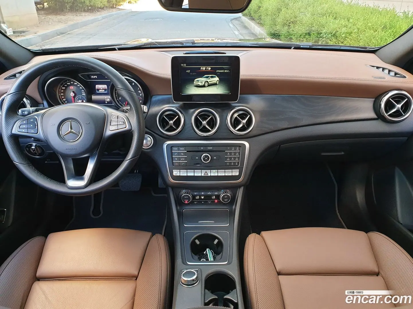 Mercedes-Benz GLA-Class GLA250 4MATIC 2020