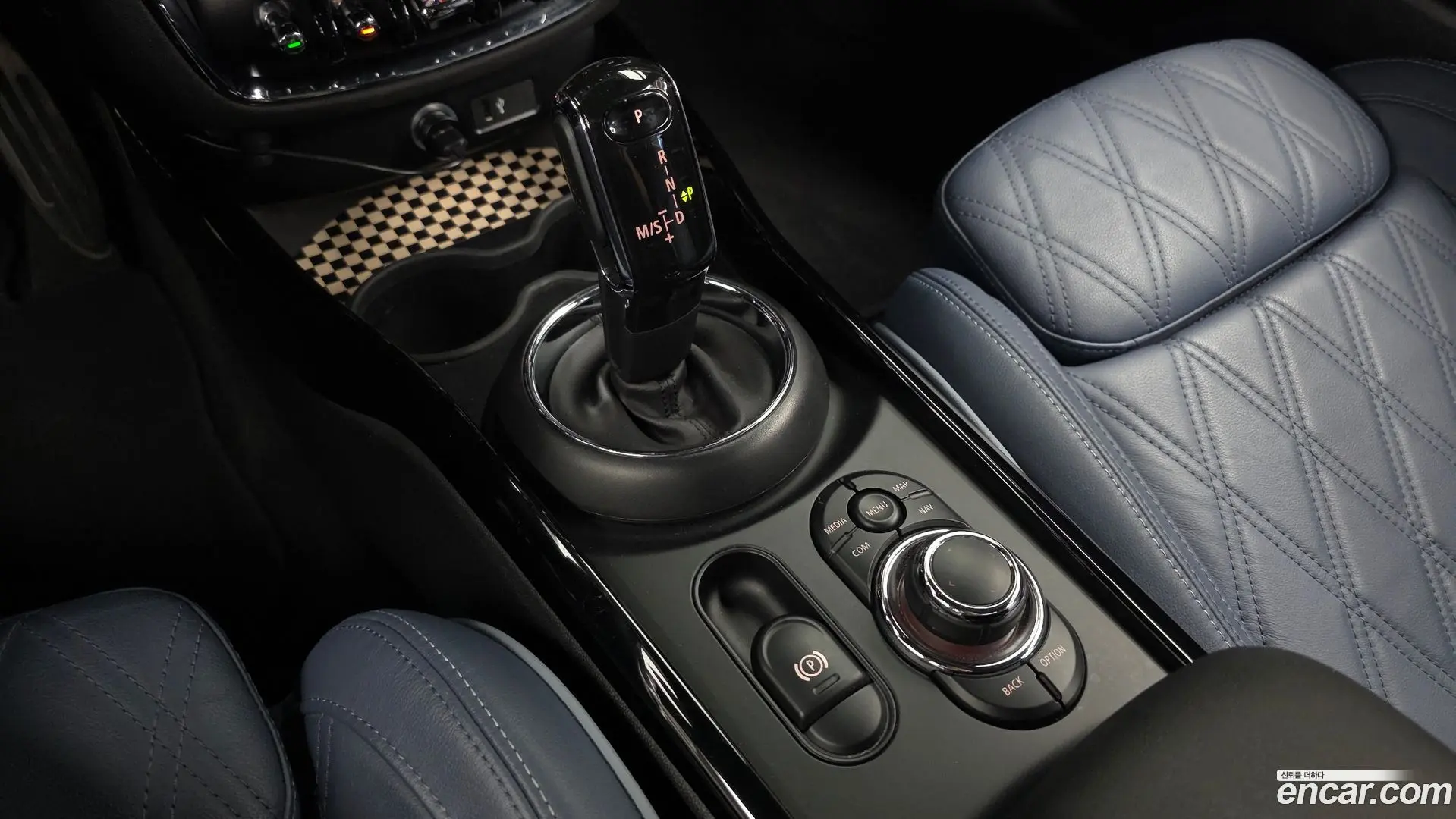 Mini Clubman Shadow Edition