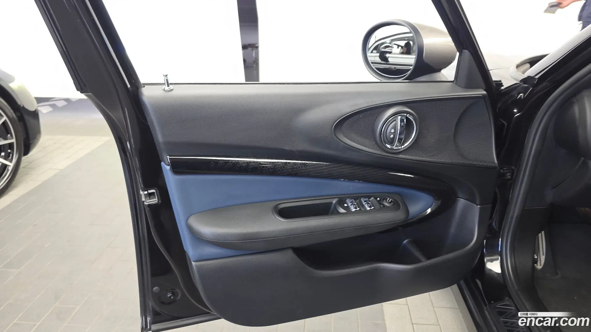 Mini Clubman Shadow Edition
