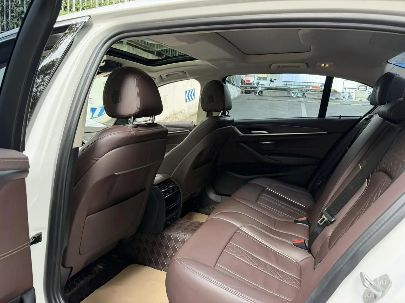 BMW 5 Series 2020 530Li Leading Luxury Package