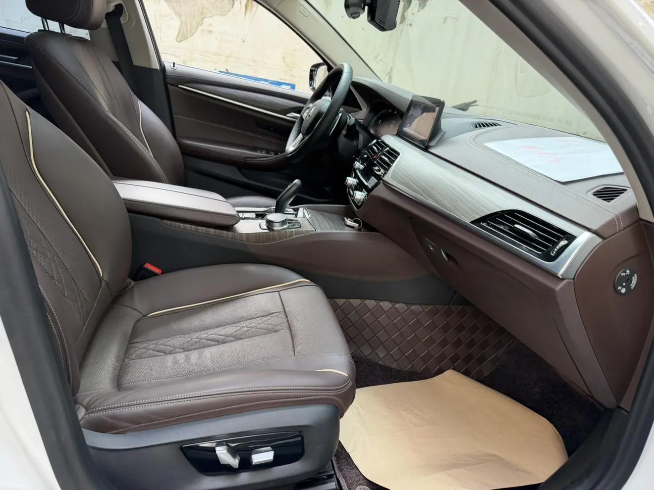 BMW 5 Series 2020 530Li Leading Luxury Package