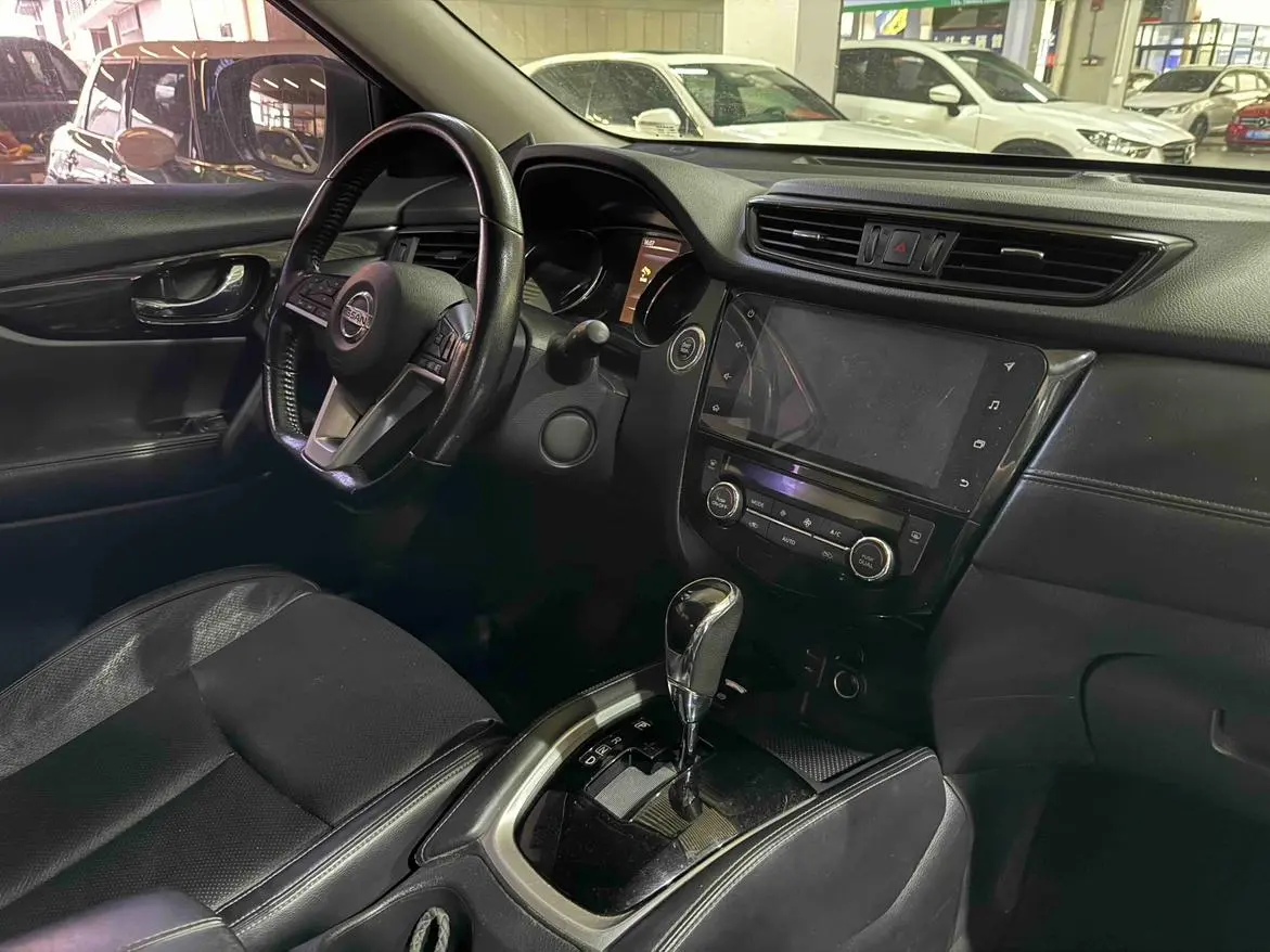 Nissan X-Trail 2020 2.0L CVT Smart Connected Comfort 2WD