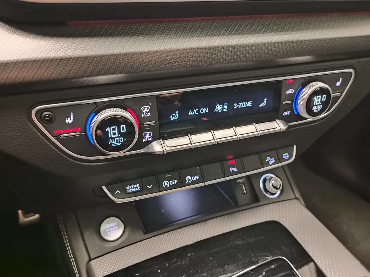 Audi Q5L 2025 quattro 45 Anniversary Heritage 40TFSI Dynamic Luxury