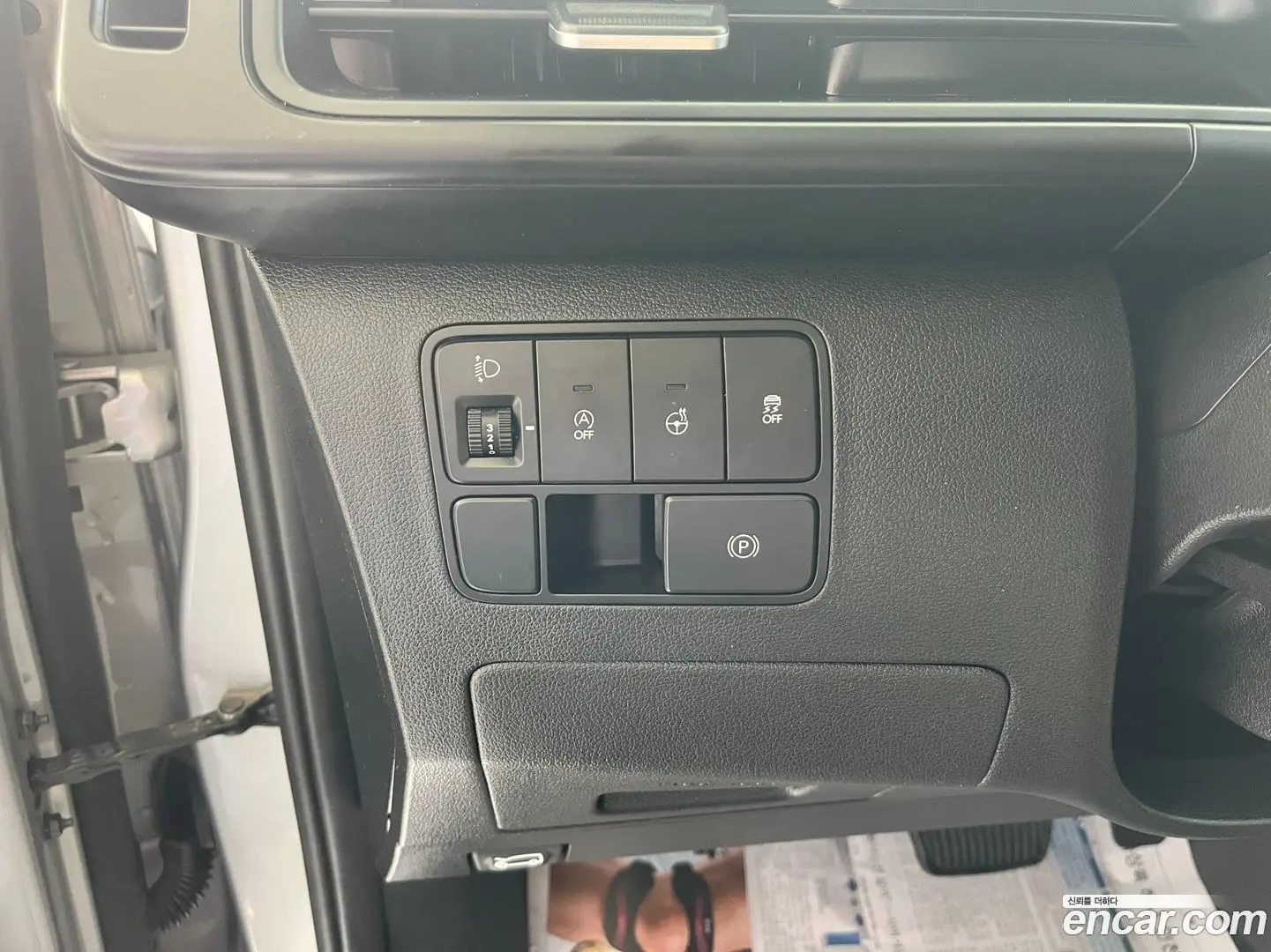 Hyundai Staria Cargo 5-Seater 2022