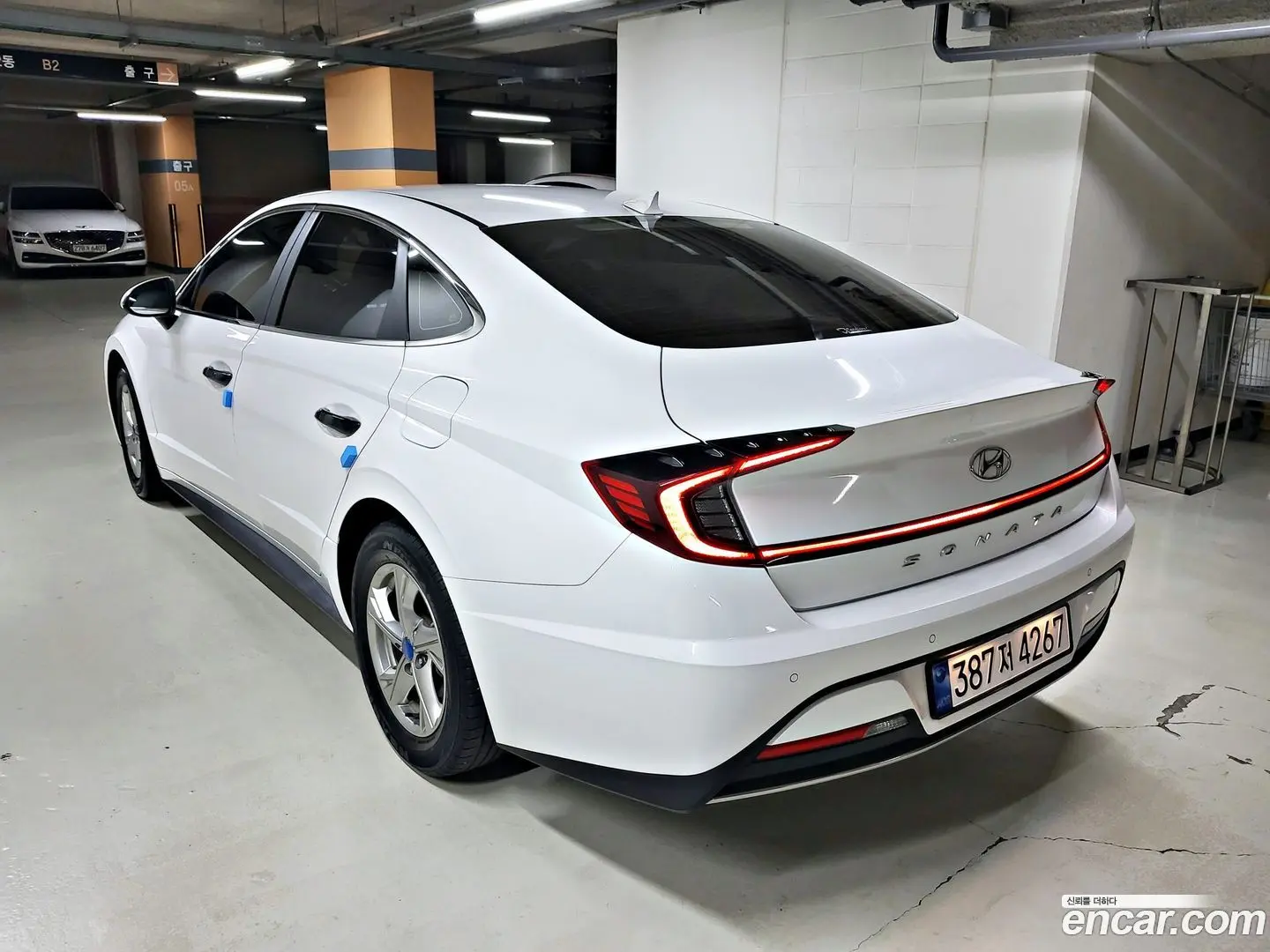 Hyundai Sonata 2.0 LPG(rental car)