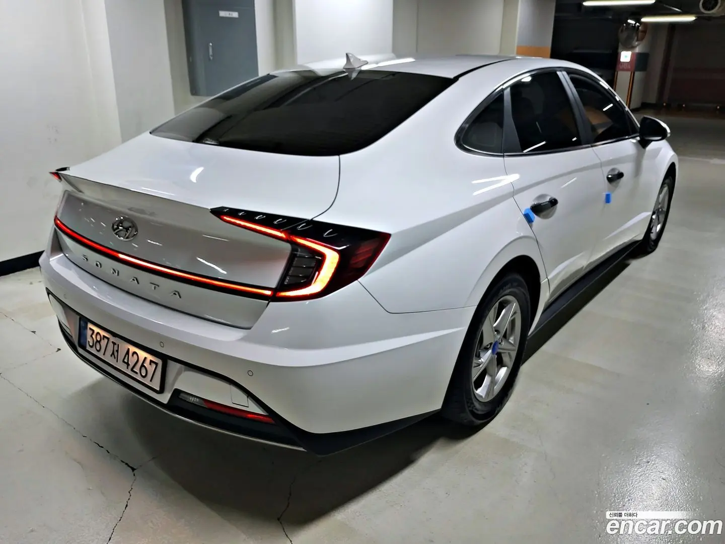 Hyundai Sonata 2.0 LPG(rental car)