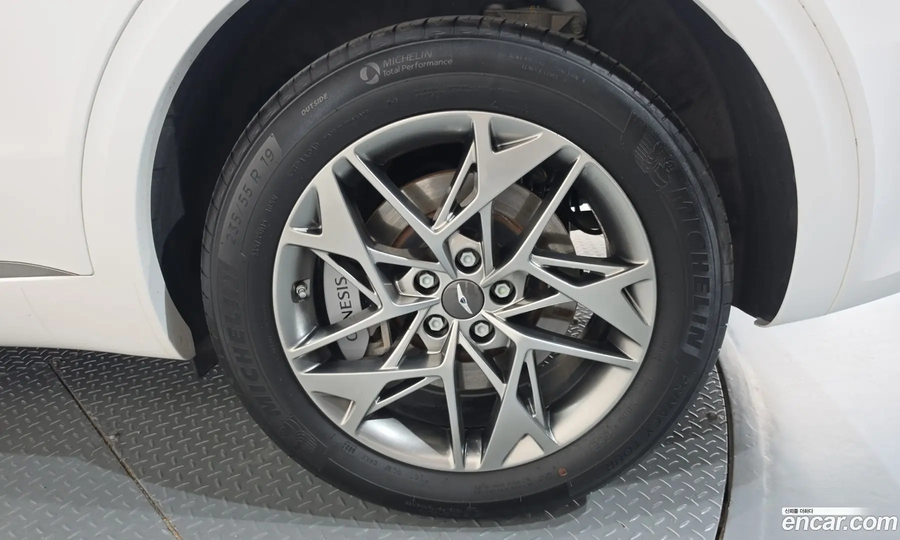 Genesis GV70 2.5T Gasoline AWD
