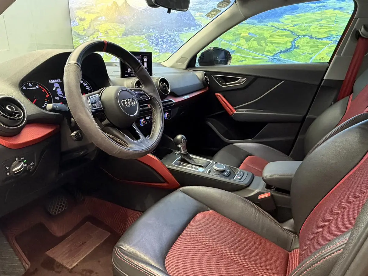 Audi Q2L 2018 35TFSI Dynamic Fashion China VI