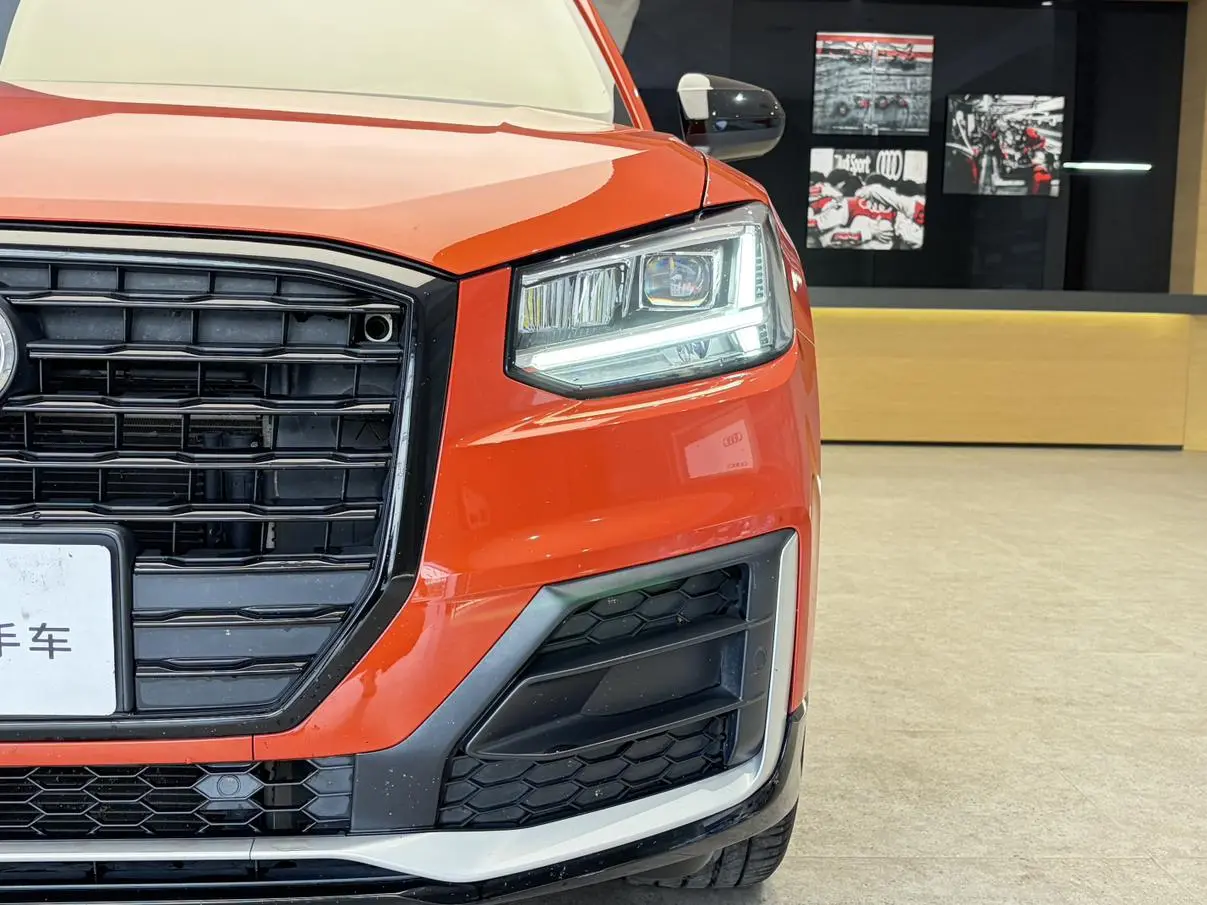 Audi Q2L 2018 35TFSI Dynamic Fashion China VI