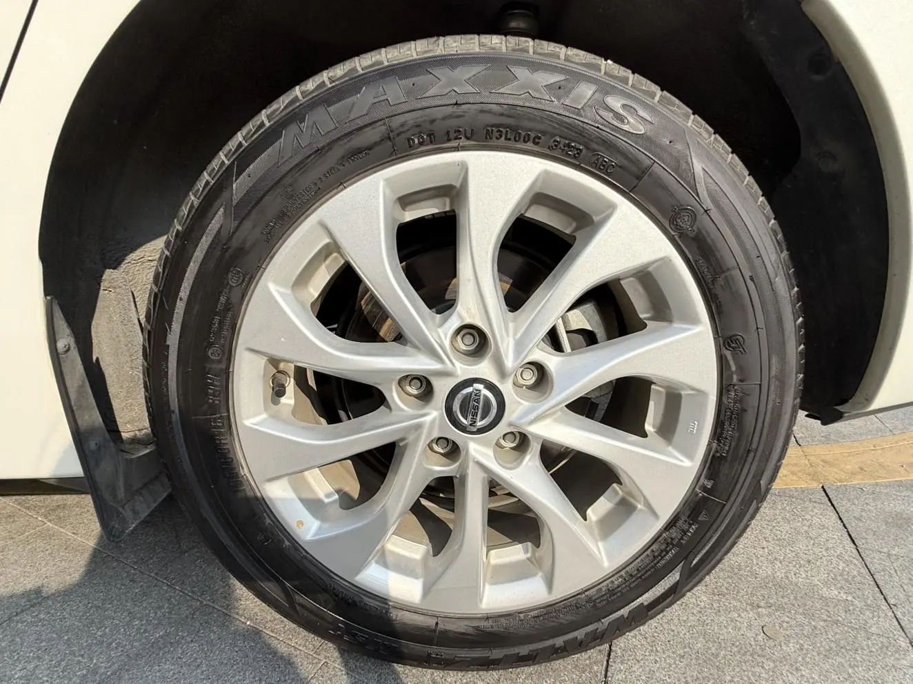 Nissan Sylphy 2024 Classic 1.6L XL CVT Luxury