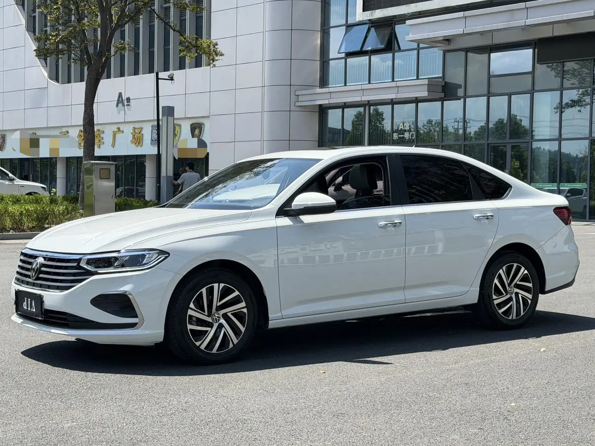 Volkswagen Lavida 2023 Facelift 1.5L Auto 5