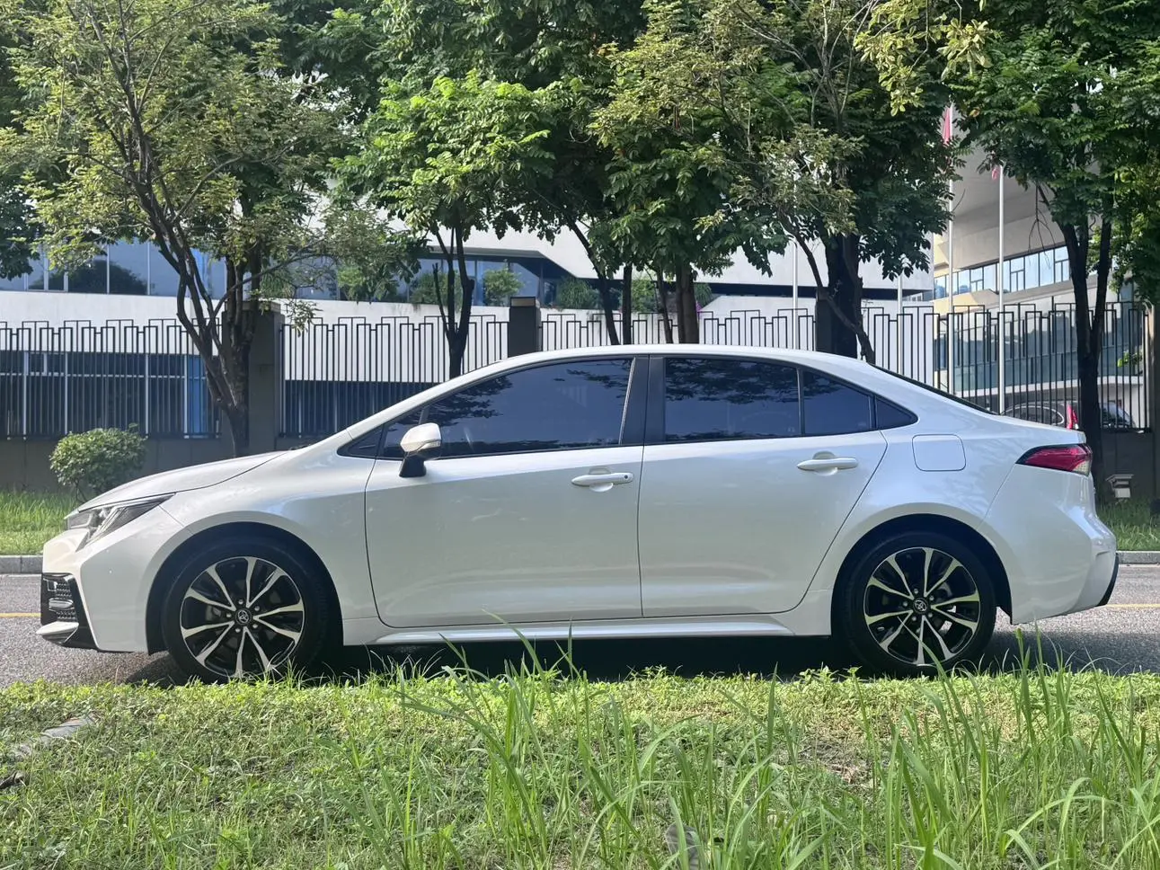 Toyota Levin 2021 185T CVT Sport