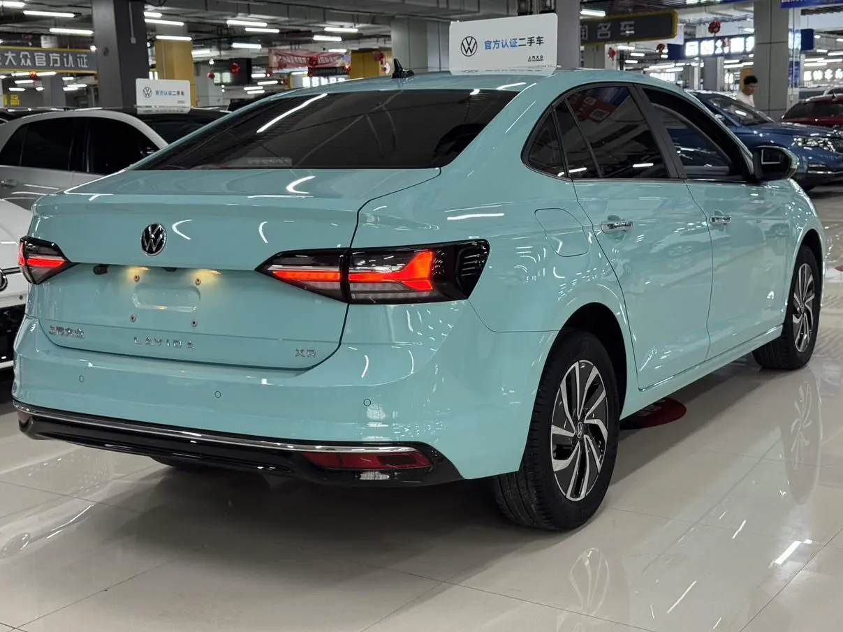 Volkswagen Lavida 2023 Sharp 1.5L Auto