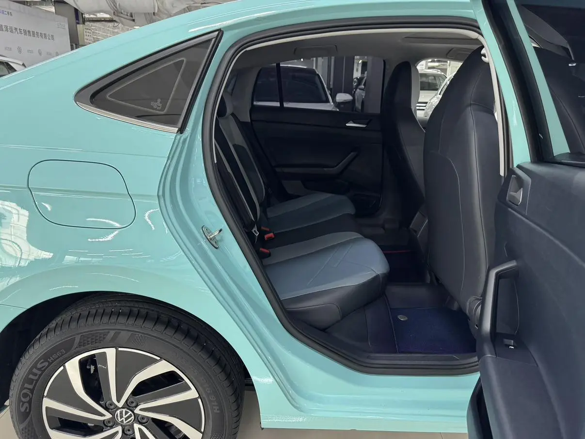 Volkswagen Lavida 2023 Sharp 1.5L Auto