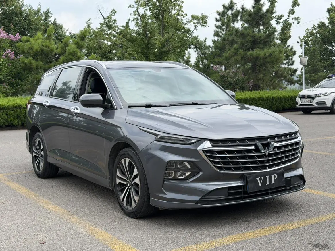 Wuling Victory Victory 2020 1.5T CVT Flagship