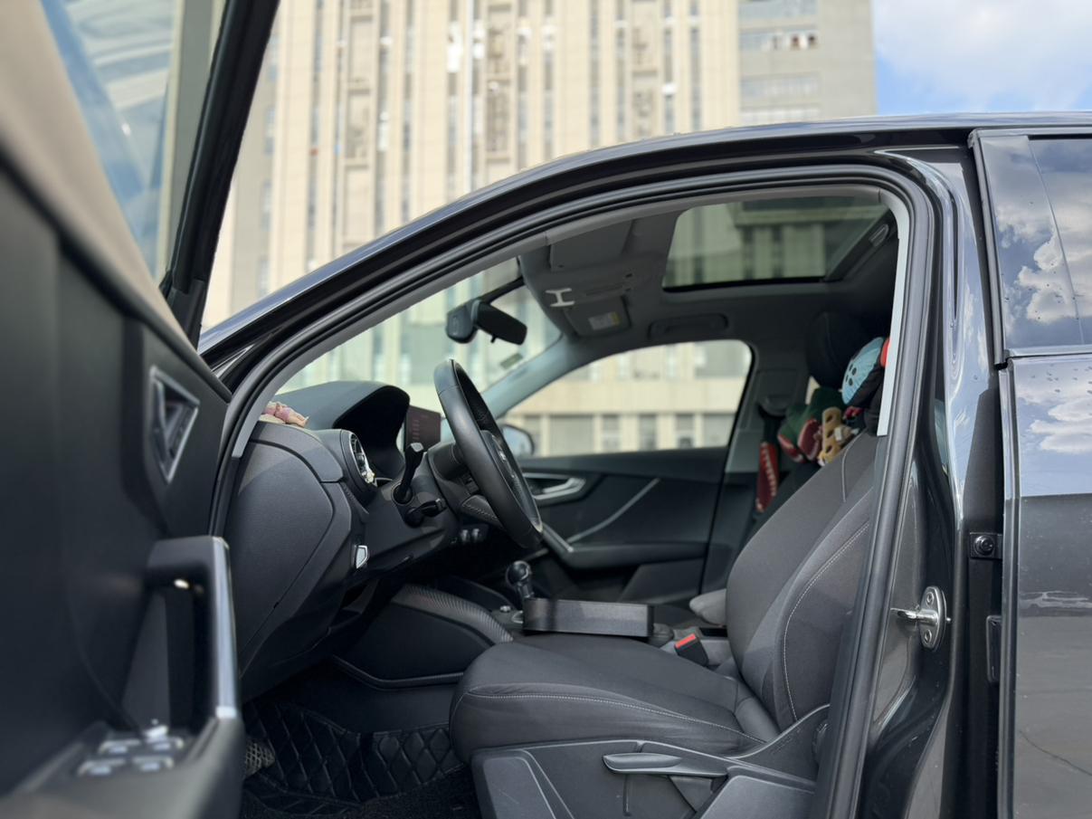 Audi Q2L 2018 35TFSI China VI