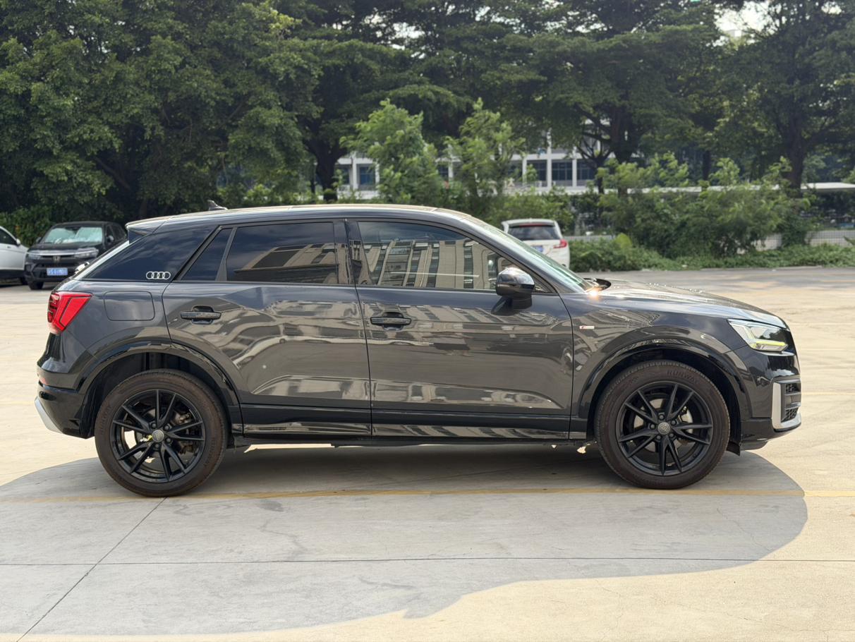 Audi Q2L 2018 35TFSI China VI