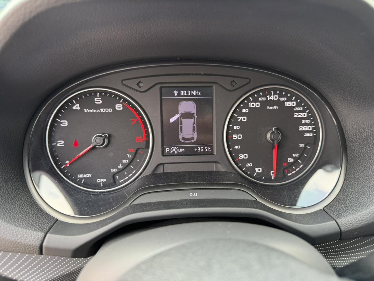 Audi Q2L 2018 35TFSI China VI