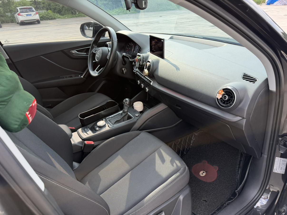 Audi Q2L 2018 35TFSI China VI