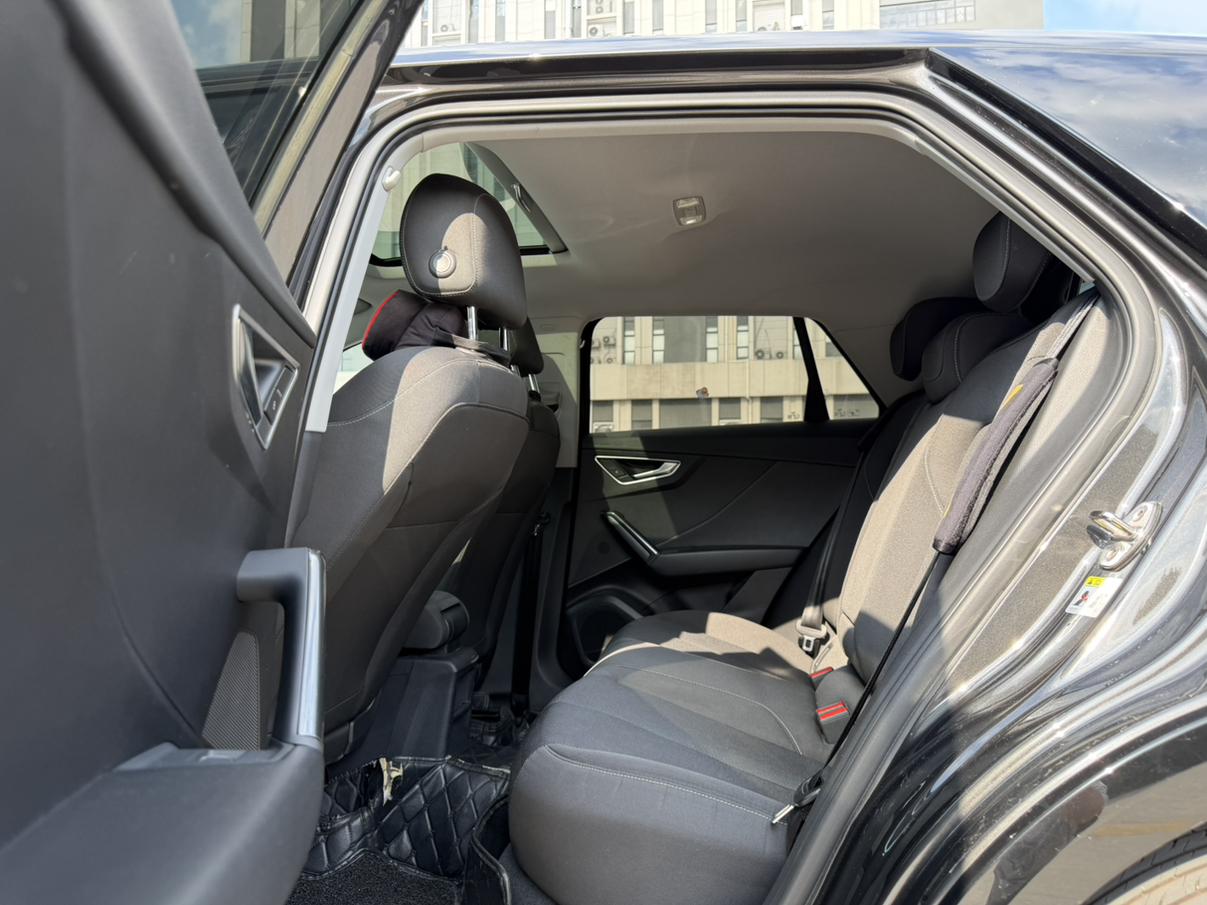 Audi Q2L 2018 35TFSI China VI