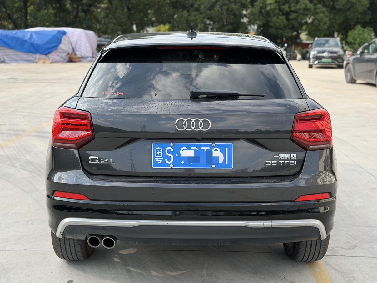 Audi Q2L 2018 35TFSI China VI