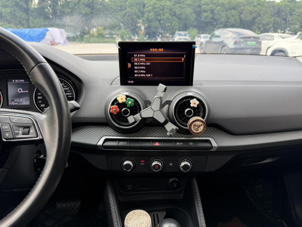 Audi Q2L 2018 35TFSI China VI