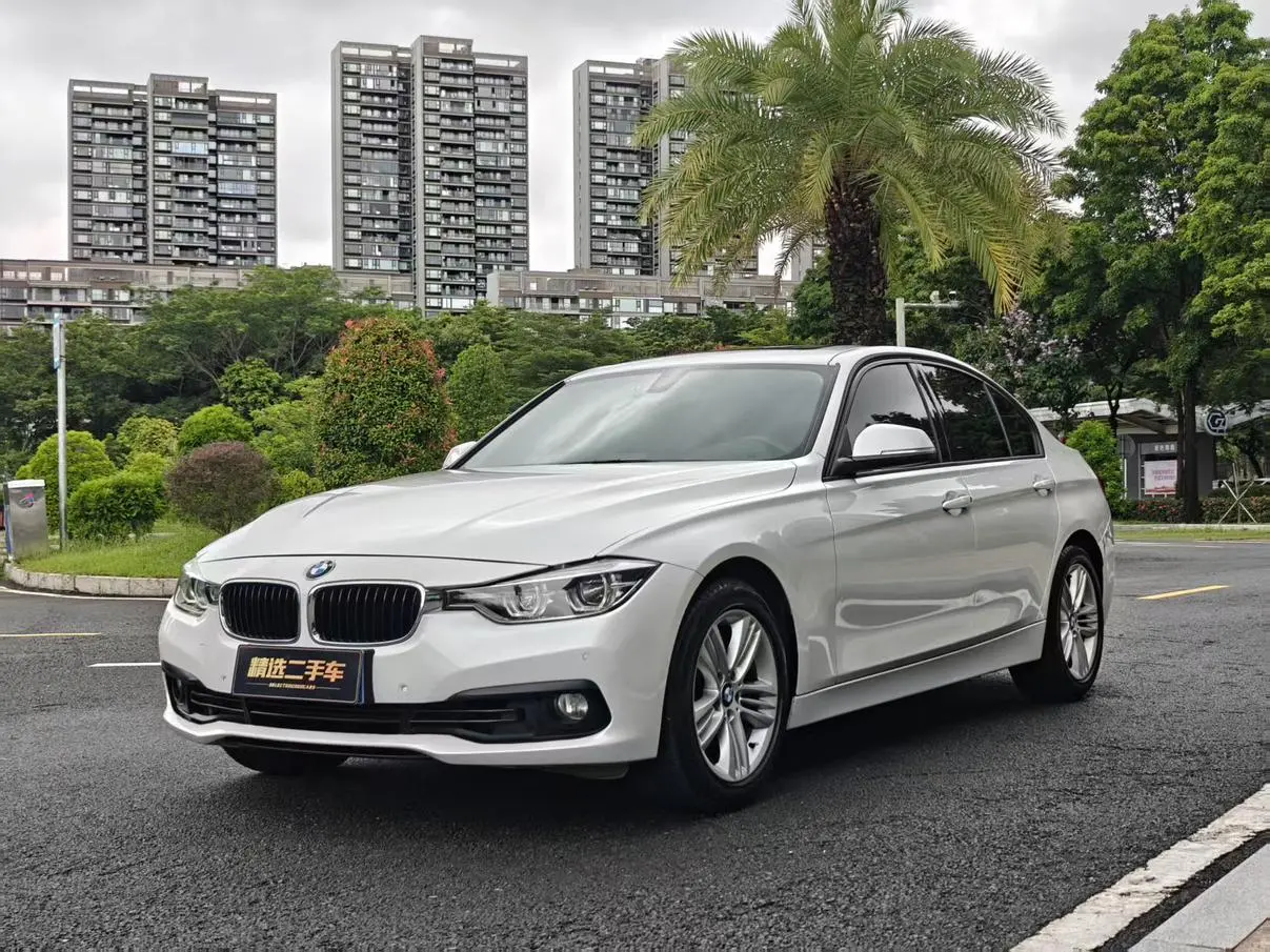 BMW 3 Series 2018 318i