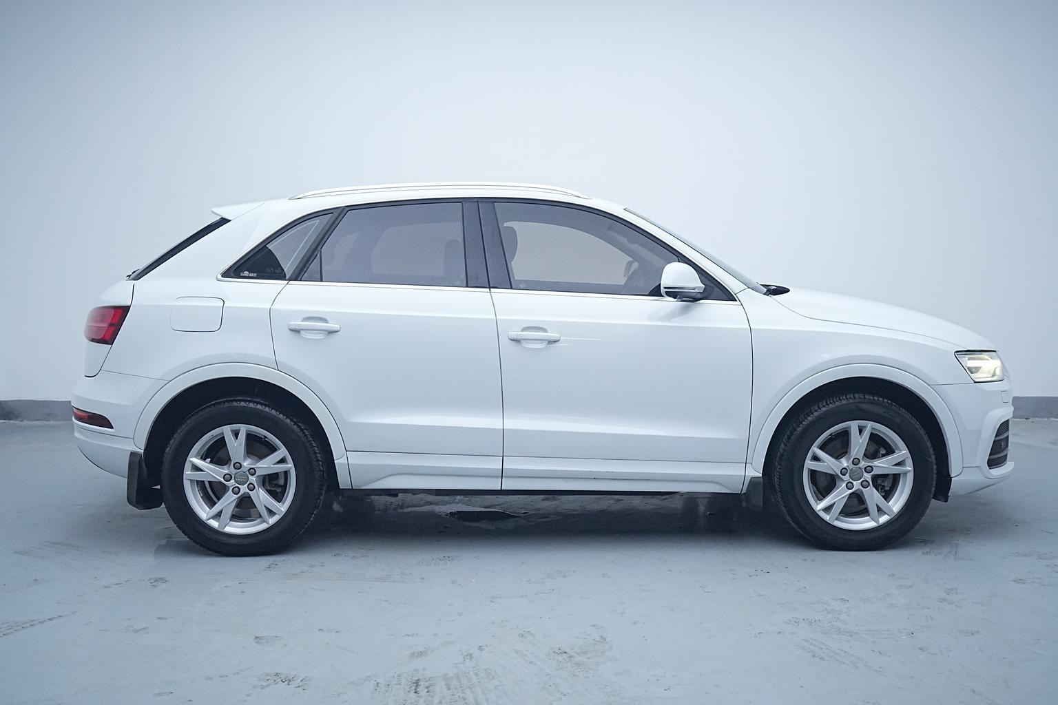 Audi Q3 2018 30 Anniversary 30 TFSI Fashion