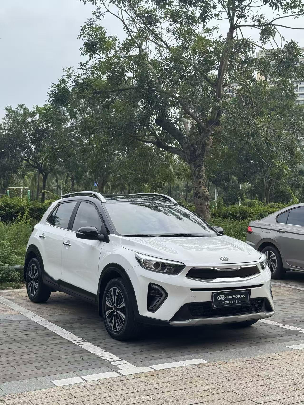 Kia 2021 1.4L CVT Sunroof