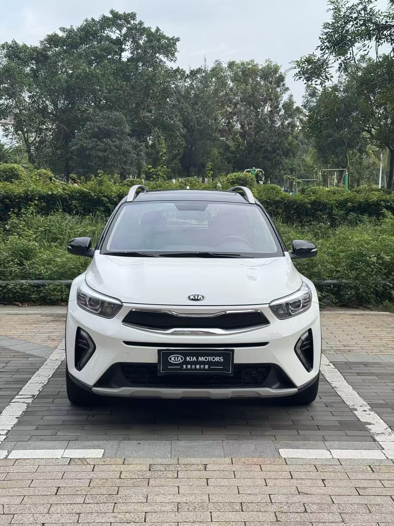 Kia 2021 1.4L CVT Sunroof