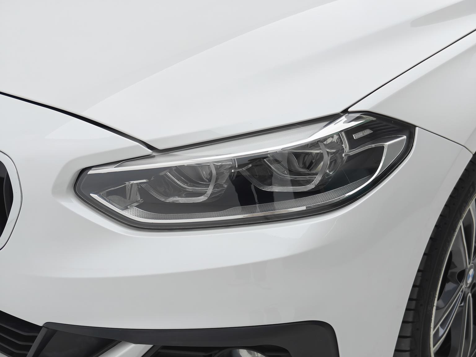 BMW 1 Series 2019 118i Fashion