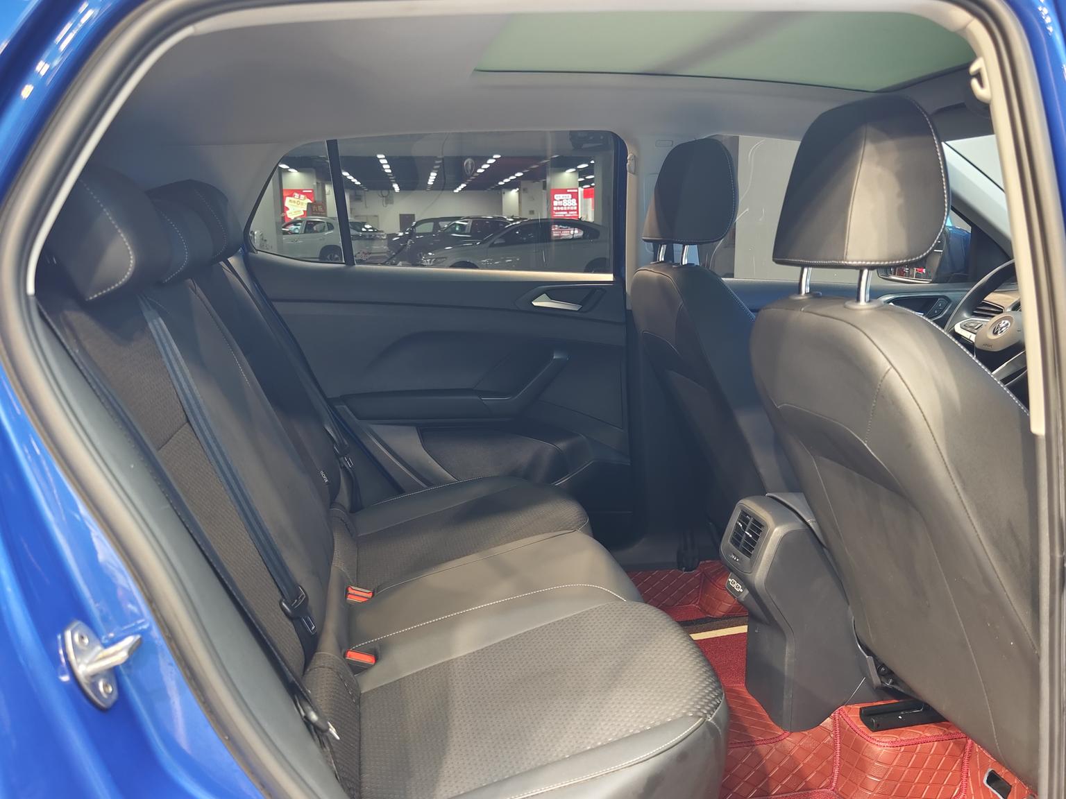 Volkswagen 2020 1.5L Auto