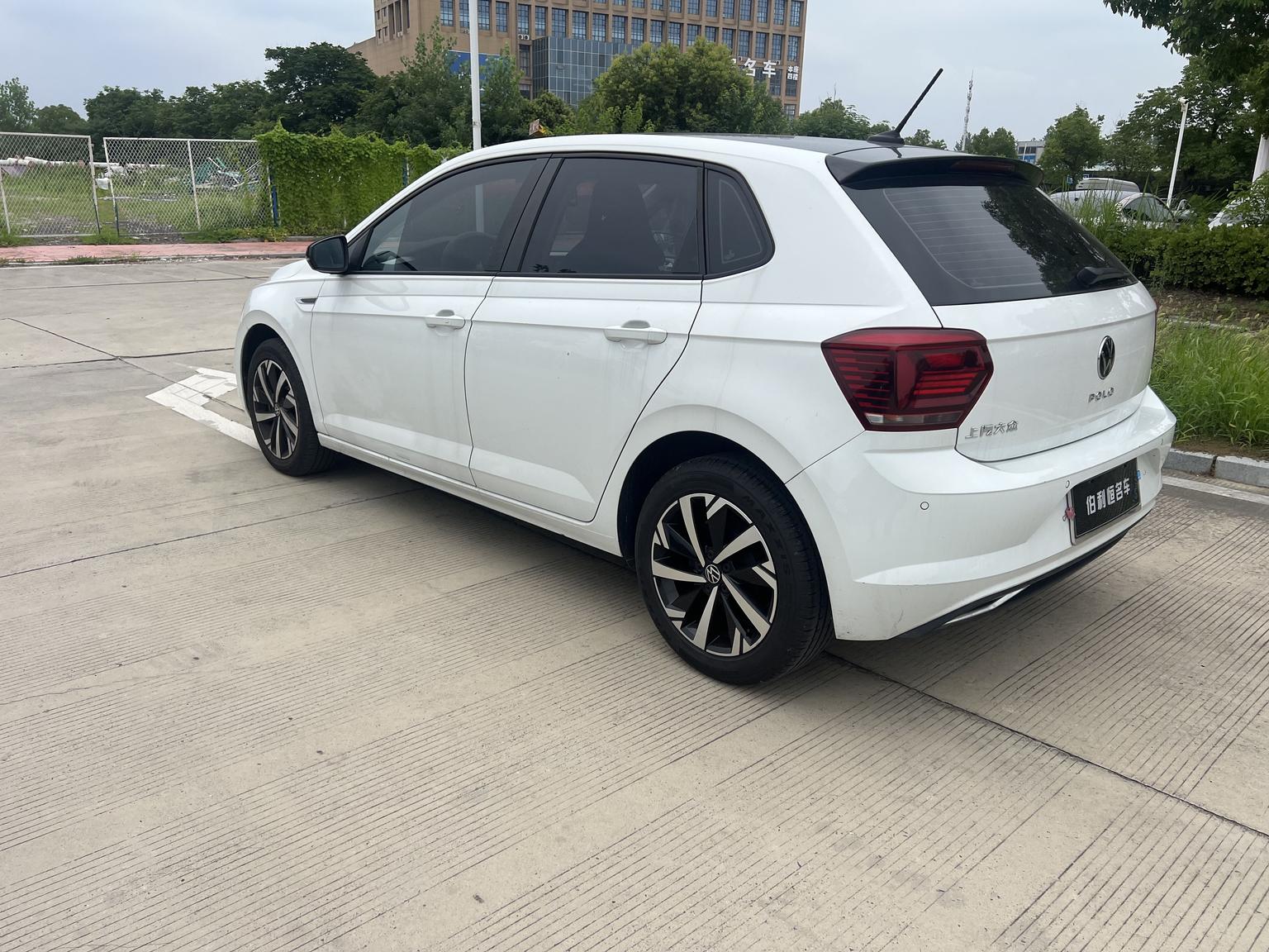 Volkswagen Polo 2023 Facelift Plus 1.5L Auto Trendy Smart Premium