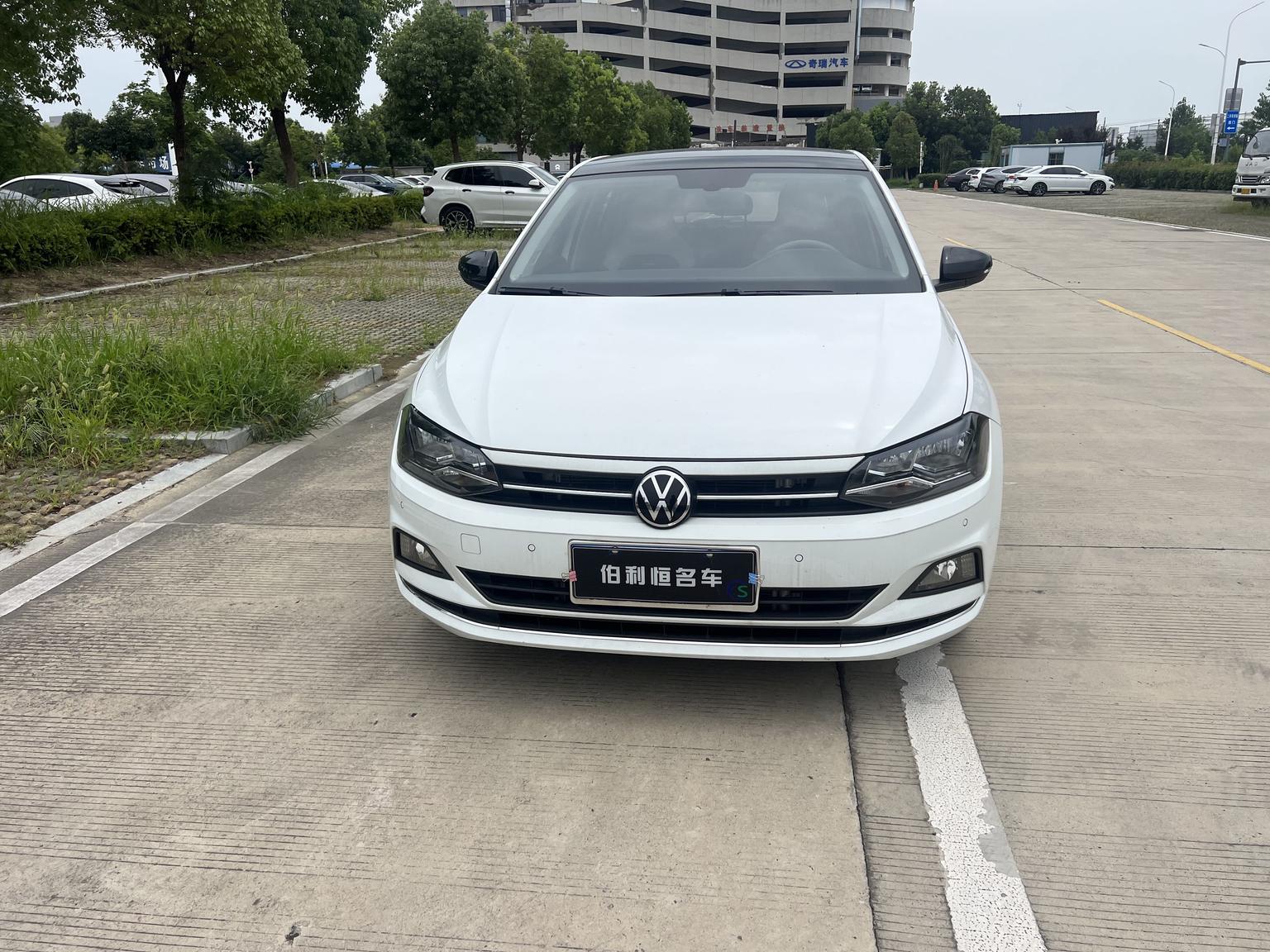 Volkswagen Polo 2023 Facelift Plus 1.5L Auto Trendy Smart Premium