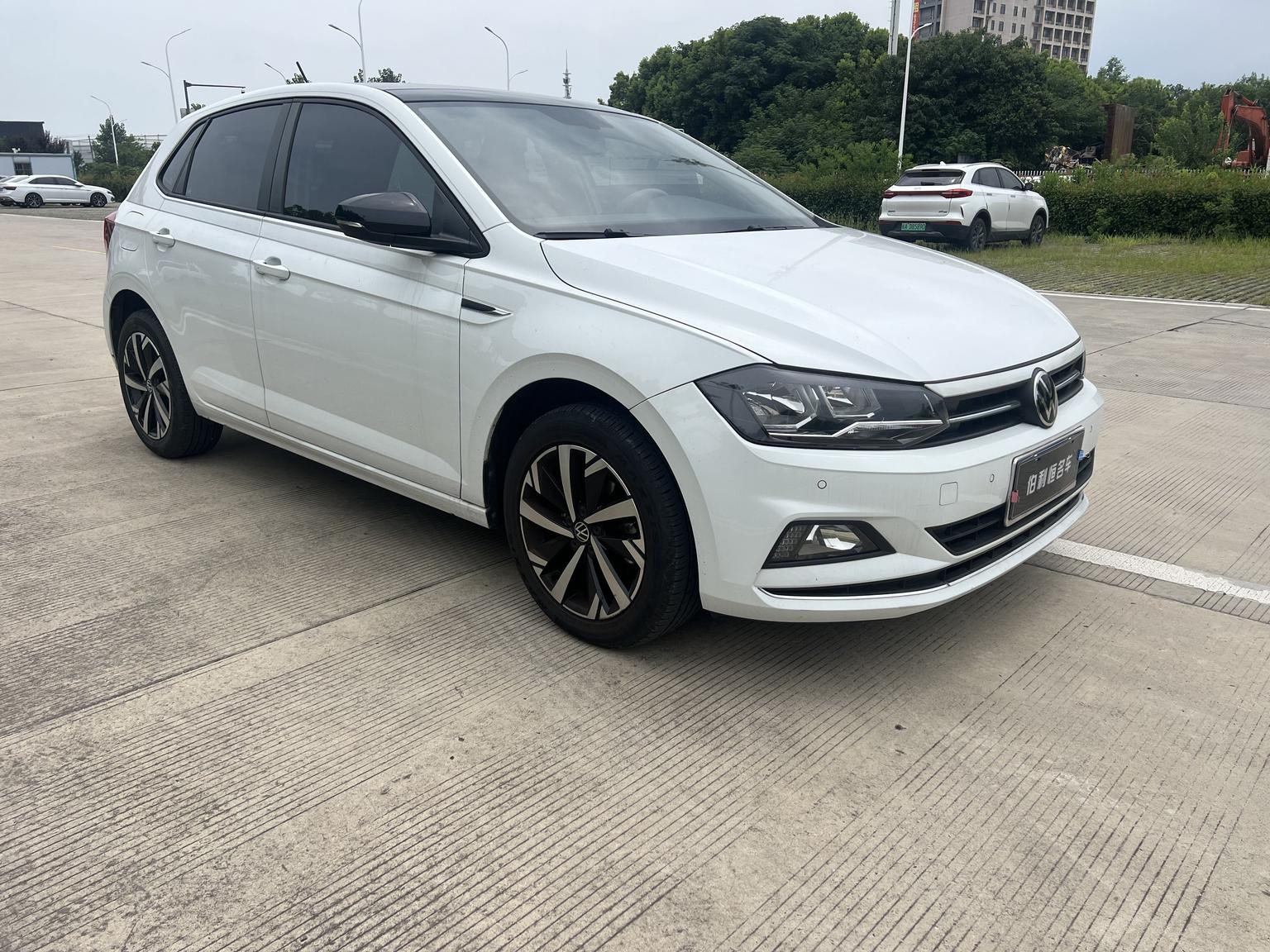 Volkswagen Polo 2023 Facelift Plus 1.5L Auto Trendy Smart Premium