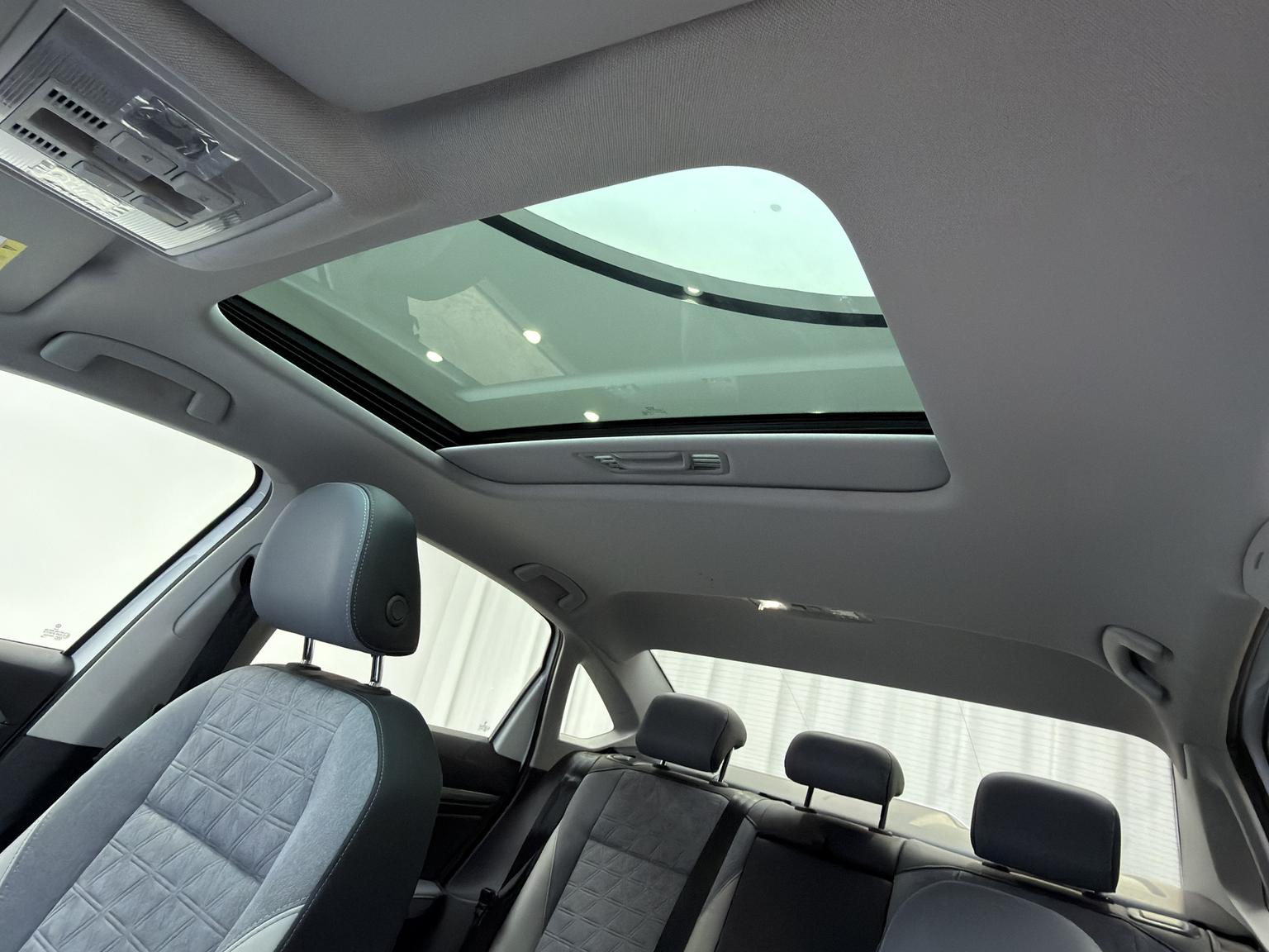 Volkswagen Lavida 2023 300TSI DSG