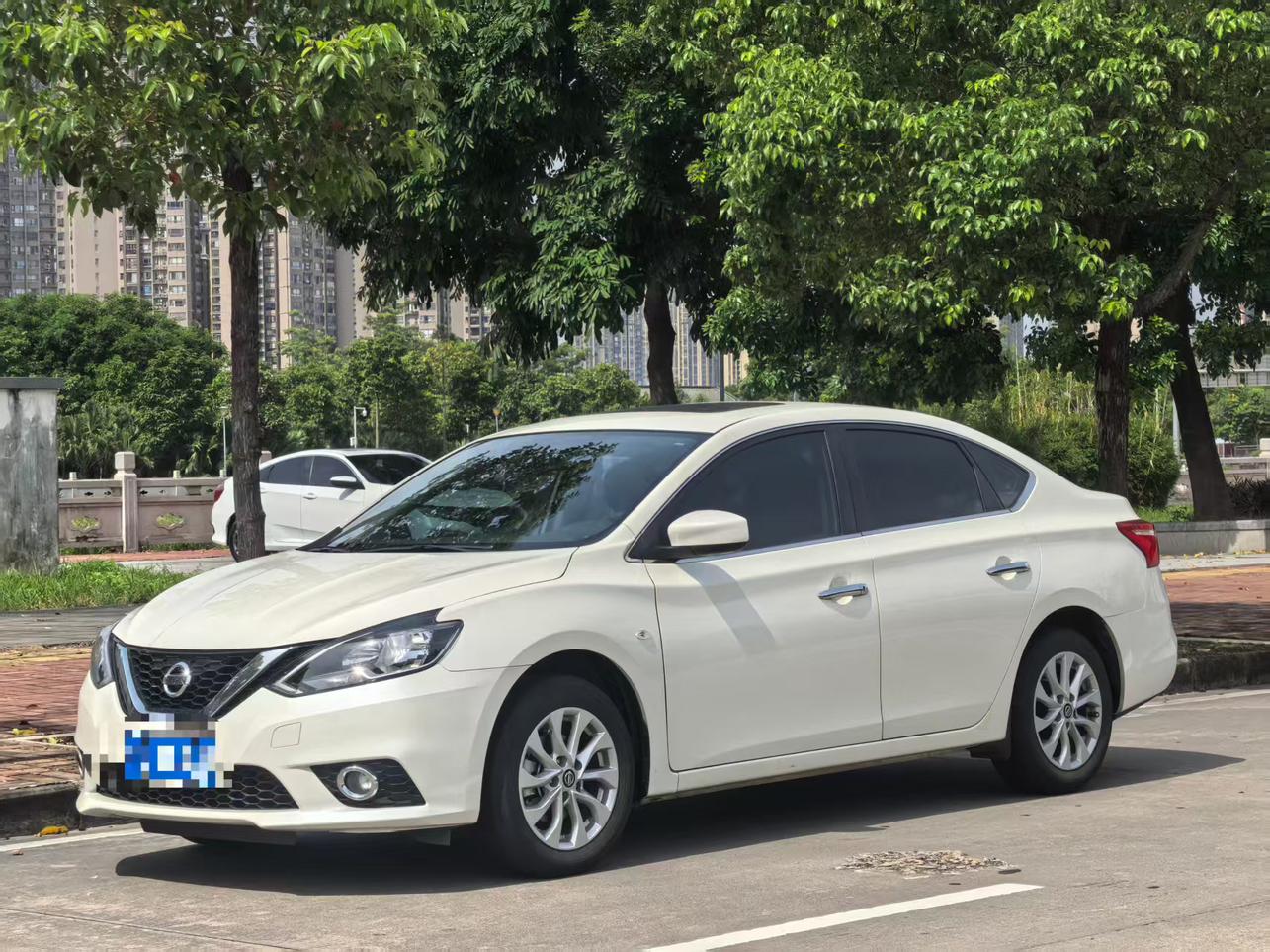 Nissan Sylphy 2021 Classic 1.6 XL CVT Luxury