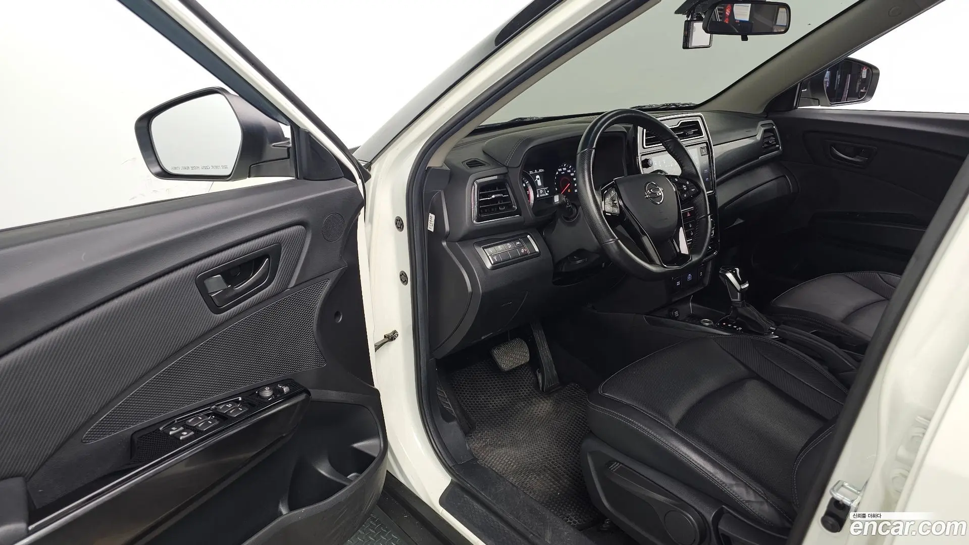 KG Mobility TIBOLI Gasoline 1.5 2WD 2019