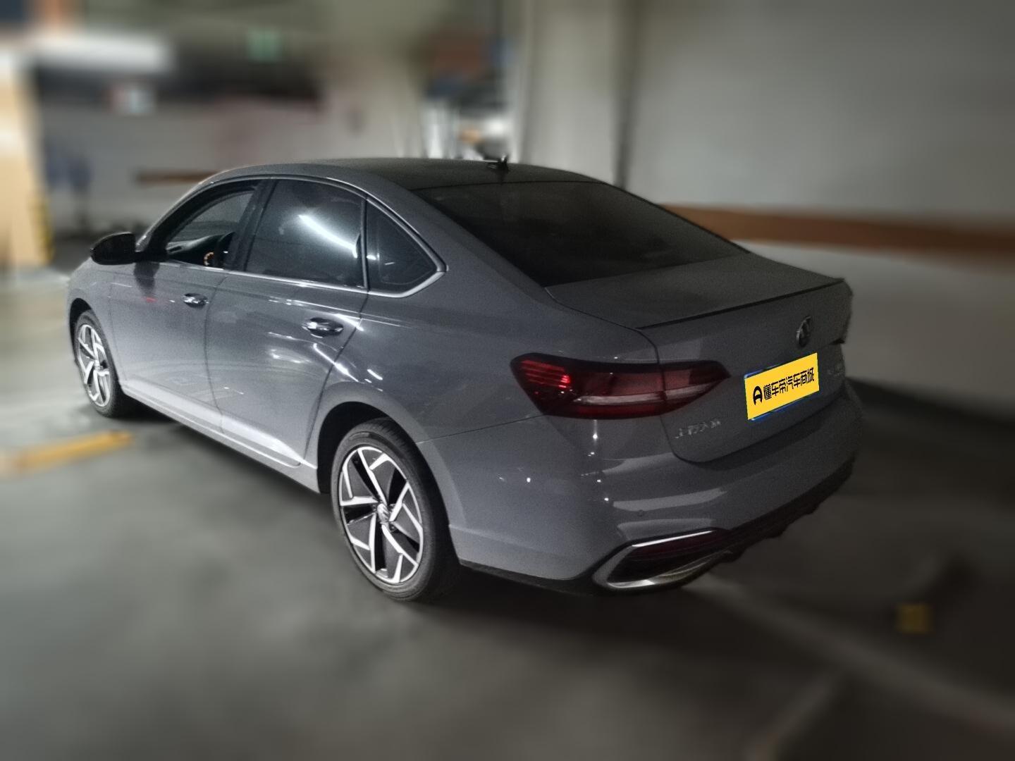 Volkswagen Lavida 2023 300TSI DSG Star